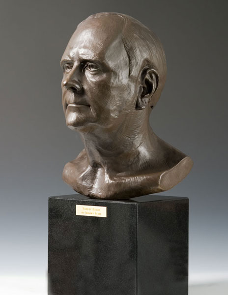 Traditional Bronze bust of Robert